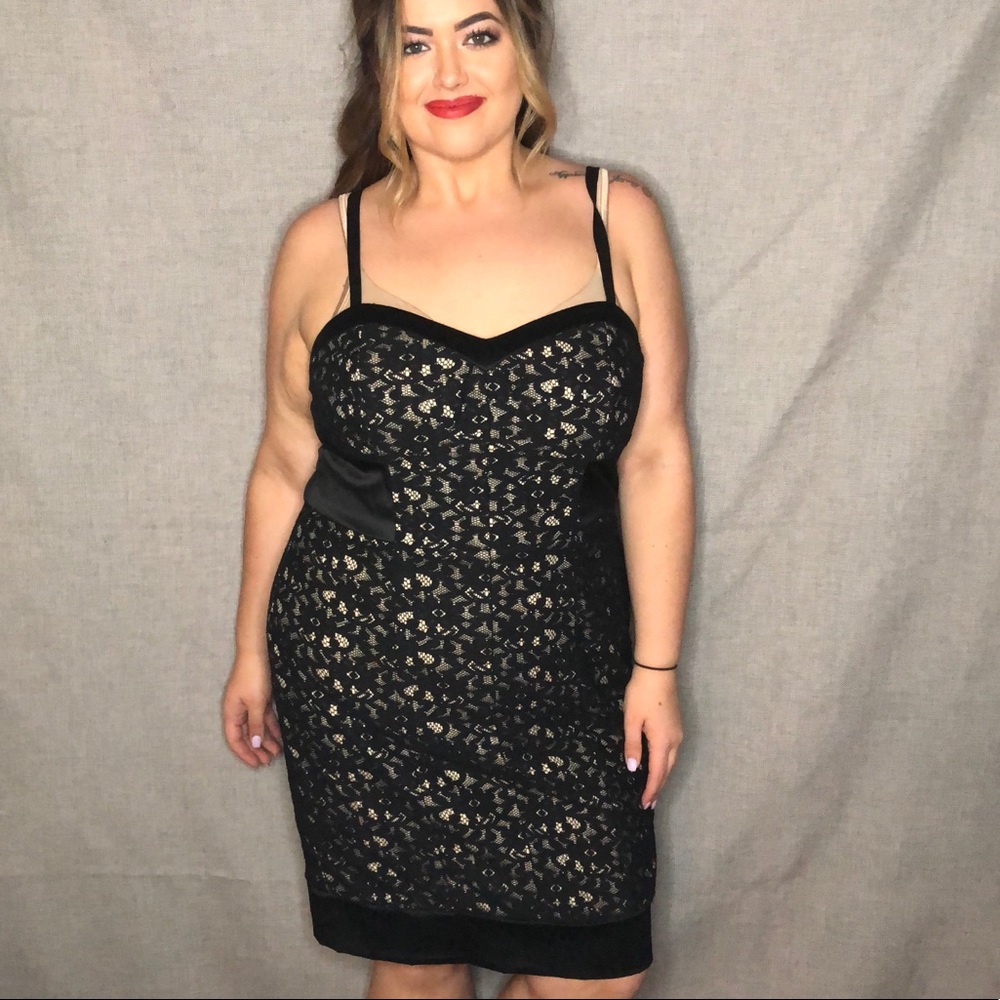 Torrid lace dress